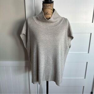 Eileen Fisher Size L Merino Italian Wool Ribbed Funnel Neck Vest Light Gray